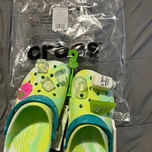 Classic Margaritaville Crocs